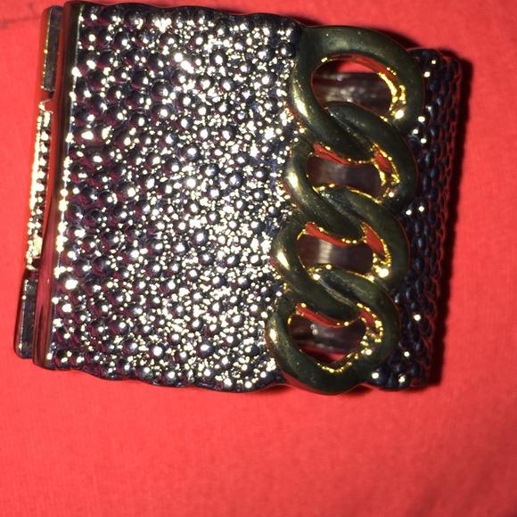 Chunky bracelet - Picture 2 of 3