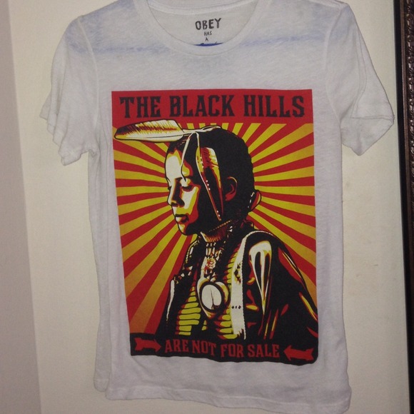 Obey shirt