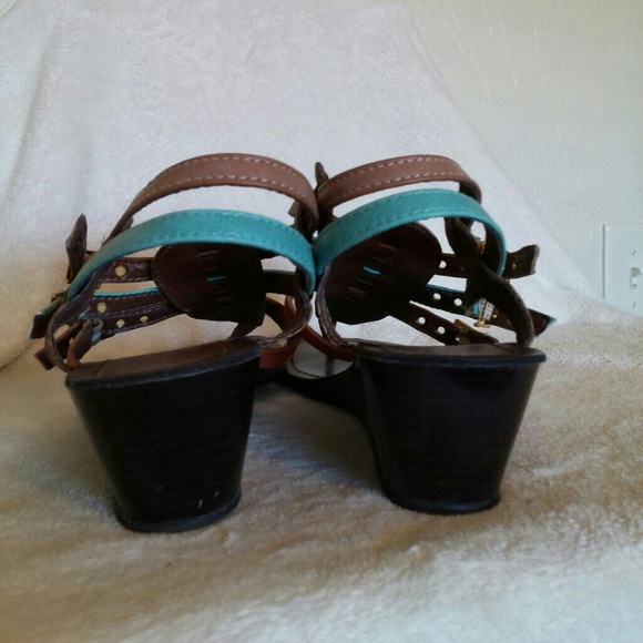 🚫Sold in bundle🚫Madden Girl multi color sandals - Picture 2 of 2