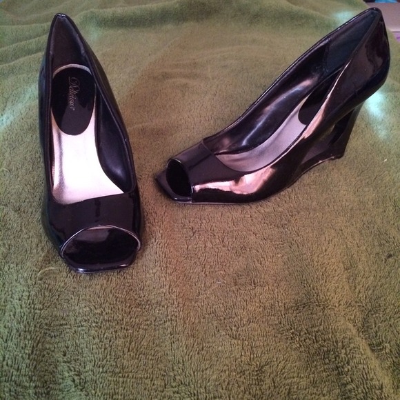 High heel shoes