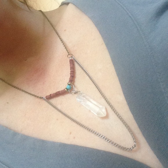 ❌S O L D❌ {Handmade} Healing Crystal Necklace - Picture 4 of 4