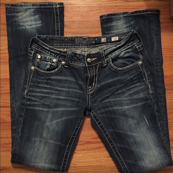 🌹Bootcut Miss Me Jeans size 28🌹SOLD as bundle! - Picture 2 of 3