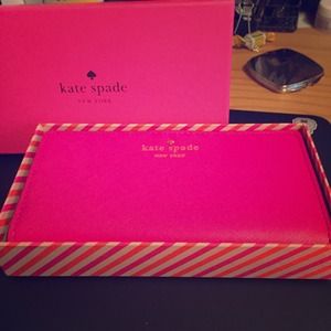 Kate Spade Cherry Lane Stacy wallet