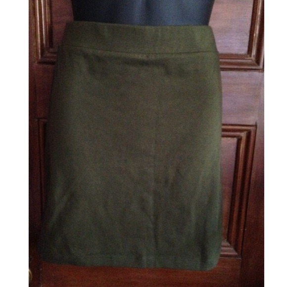 Olive bodycon skirt