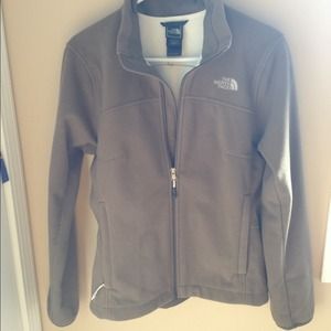 Size Medium North Face // PERFECT condition