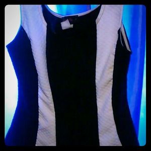 Black/white flare out top