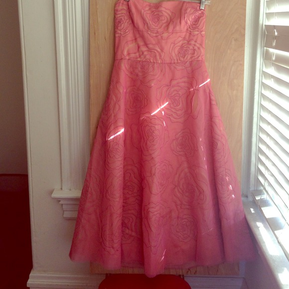 BCBGMaxAzria Dresses & Skirts - BCBGMaxAzria dress.