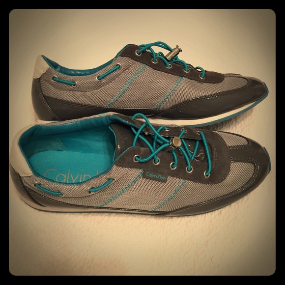 Calvin Klein Talisa Mesh/Crinkle Patent sneakers