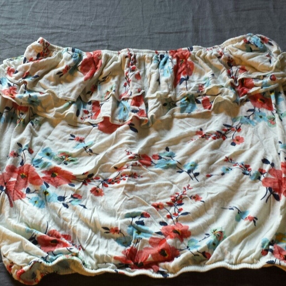 Floral top - Picture 2 of 2