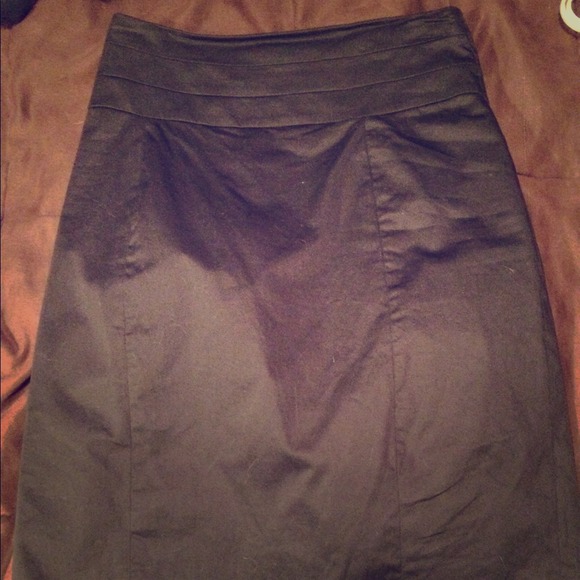 Black H&m pencil skirt!