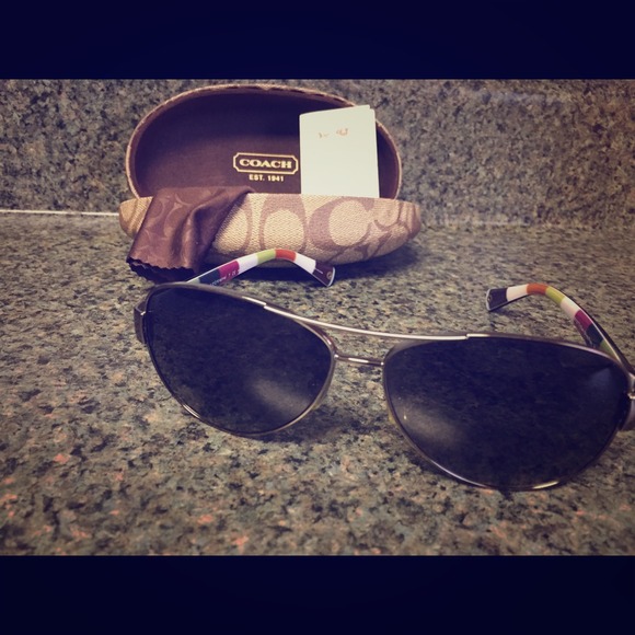 Coach Aviators 🌴 Reduced! 😍