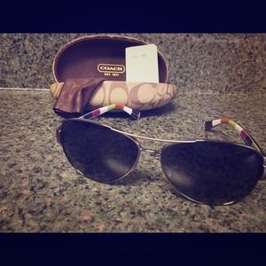 Coach Aviators 🌴 Reduced! 😍