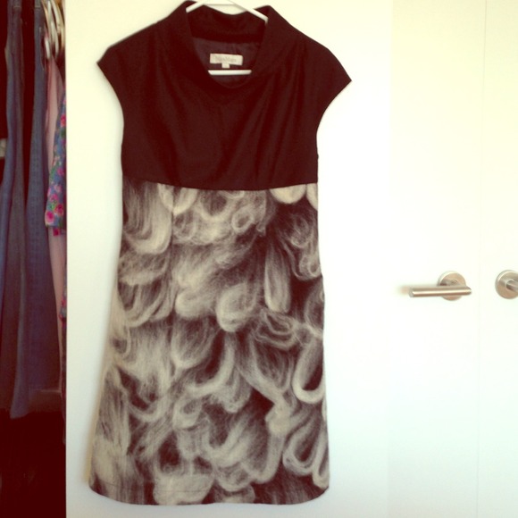 Max Mara wool dress (black and pattern)