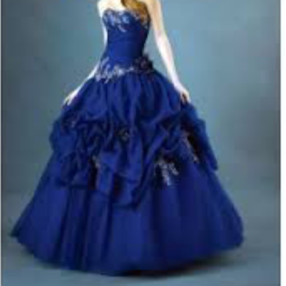 Dark Blue Taffeta Sweetheart Pleated Ball Gown