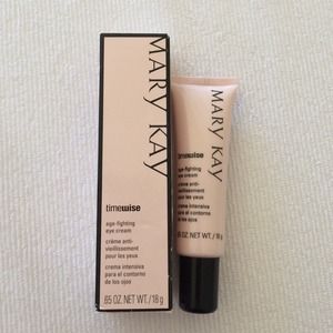 NIB Mary Kay age fighting eye cream!
