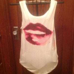 Juicy couture graphic tee