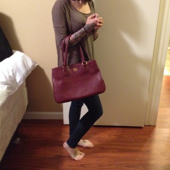 Last chance !!!TORY BURCH handbag !