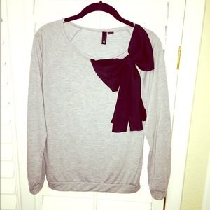 Super Cute Bow Shirt