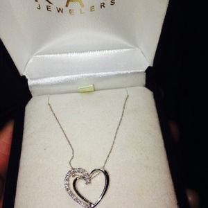 10k white gold Kay jewelers necklace.
