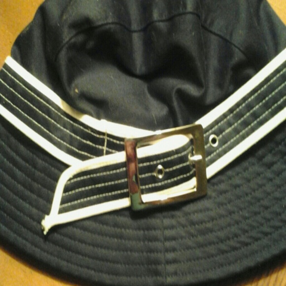 Banana Republic hat - Picture 2 of 4