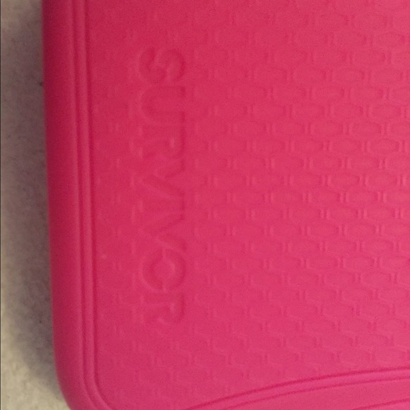 Pink Survivor iPhone 5/5s case - Picture 3 of 3