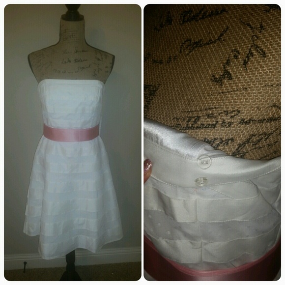 FORMAL DRESS! - Picture 2 of 4