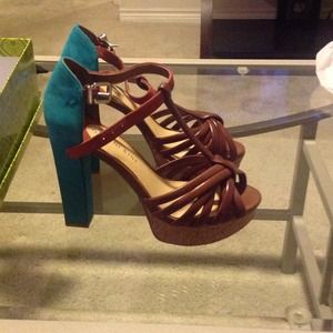 Mulitcolor platform sandals