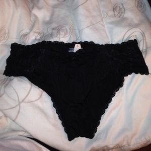 Victoria's Secret Hipphugger lace edge panty