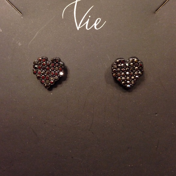 Stud earring