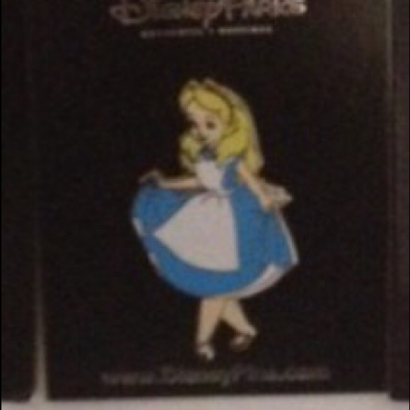 Alice in wonderland pin ✨RESERVED✨