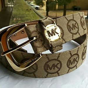 Michael kors belt