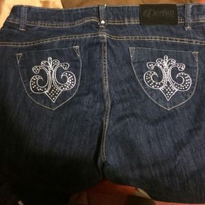 Dereon jeans