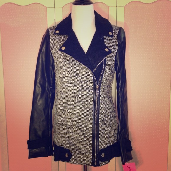 Betsey Johnson Tweed Moto Jacket. - Picture 2 of 4