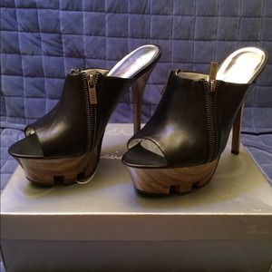 Jessica Simpson Heels Black JS-Aspen Wooden Look