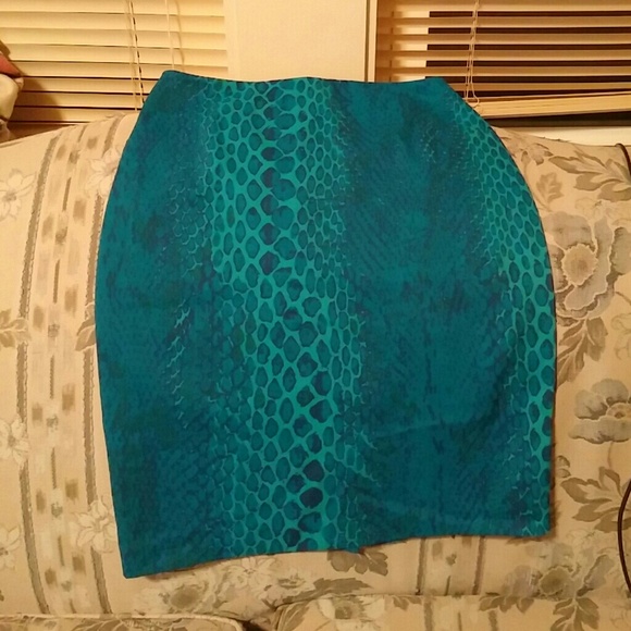 Teal pencil skirt