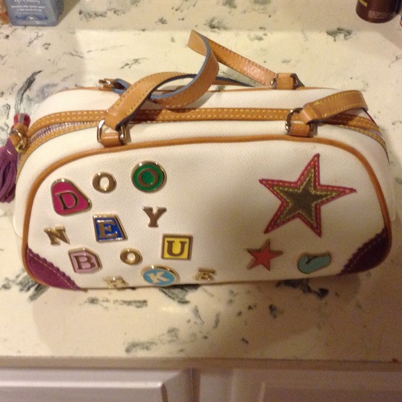 Dooney & Bourke Leather Handbag