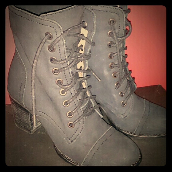 Vince camuto boot - Picture 1 of 2