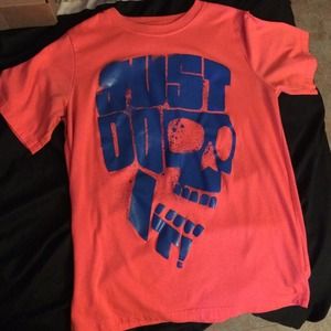 Kids large Nike shirt
