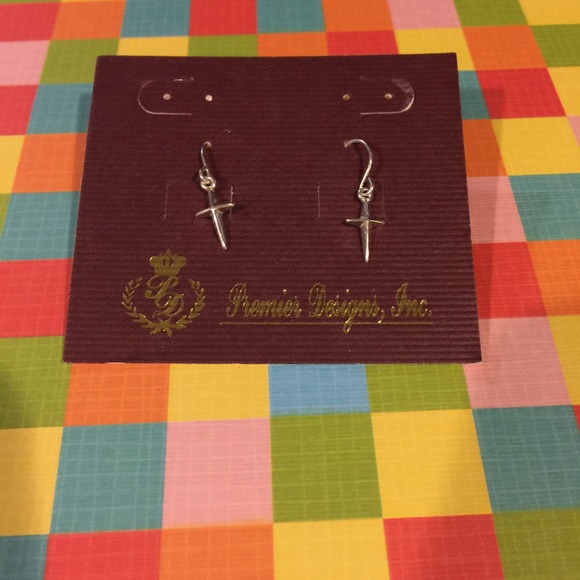 Premire designs earring bundle - Picture 4 of 4