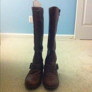 Brown calf boots
