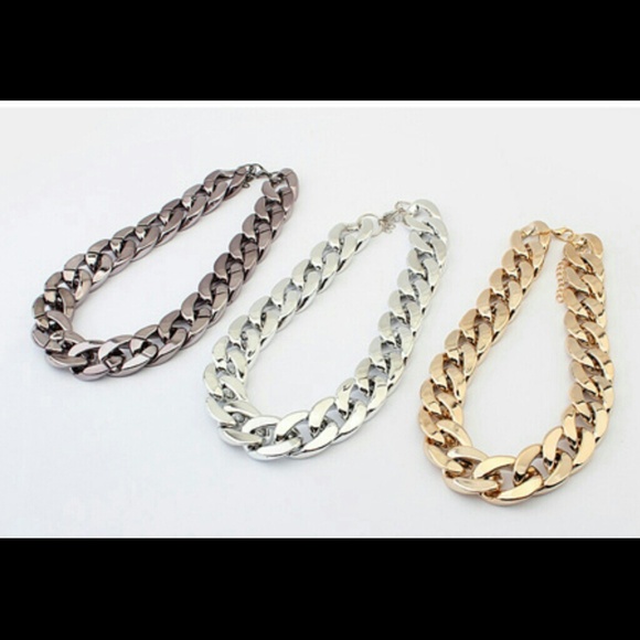 Chain necklace - Picture 2 of 3