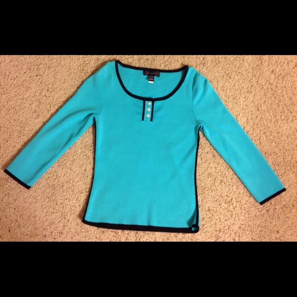 🎀TOP🎀 - Picture 2 of 2