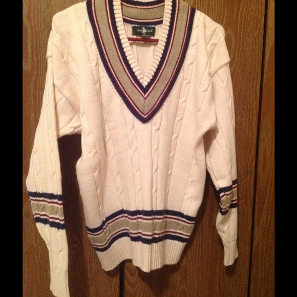 Man Hunt Club Sweater size M