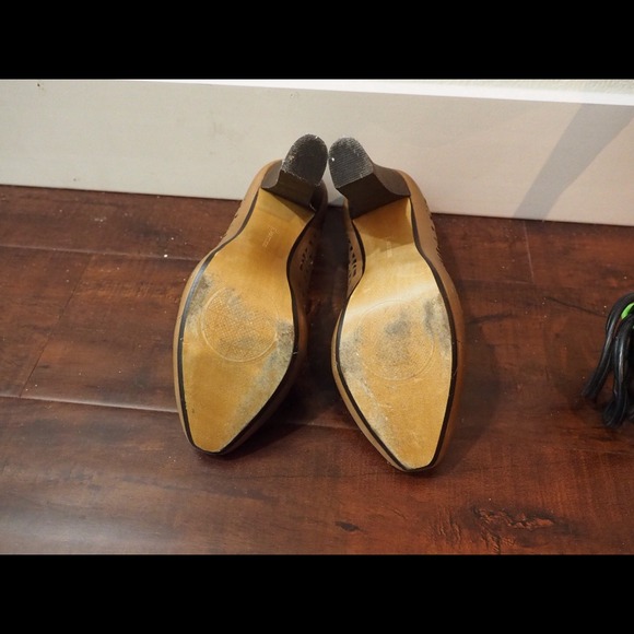 Max Studio shoes (sold) - Picture 2 of 3