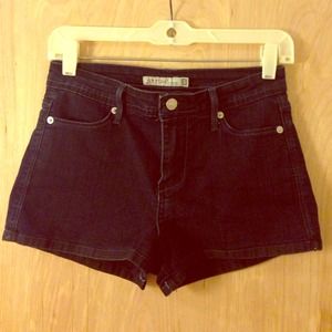 Just USA denim high-waisted shorts. NWOT. SALE!