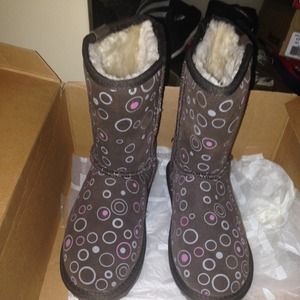 Size 6 Emu boots for sale