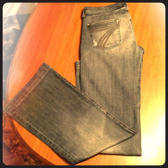 7 for all mankind distressed denim jeans