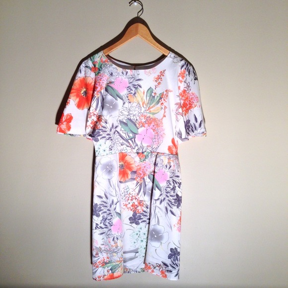 Unique Summer Night Print Dress 🌴