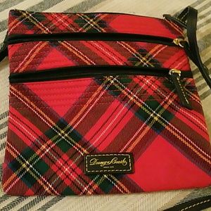New w/o tag Dooney and Bourke messenger bag!