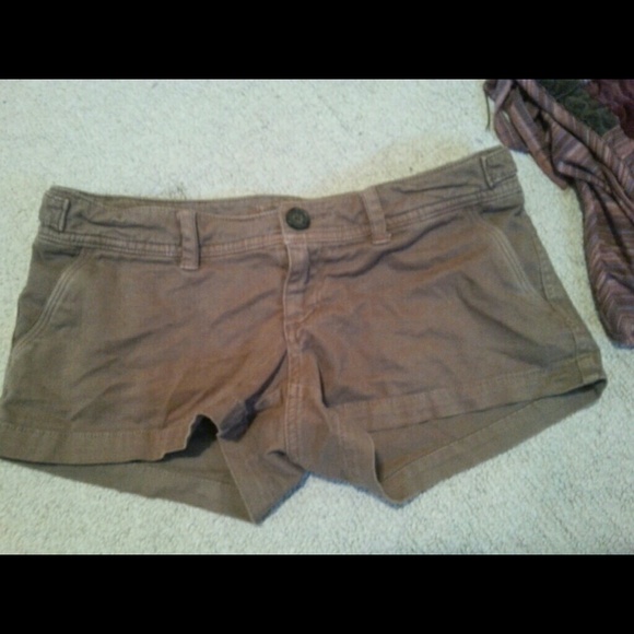 *SOLD* Brown shorts